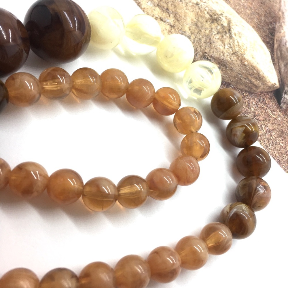 60s Multiple Color Lucite Plastic Marble Necklace - image 4